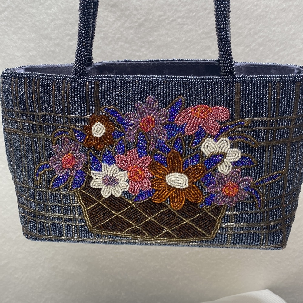 Sequin Hooked Purse floral designs sequin outside PATTERN Satin inside